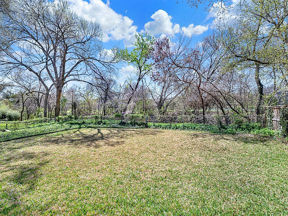 2nd image of 1237 Mohawk Trl