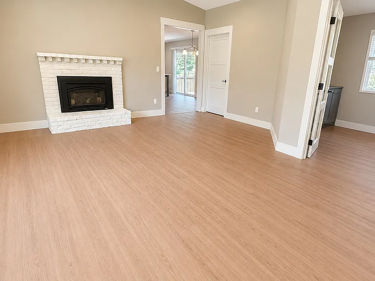 1277 Hallinan Cir — Photo 4