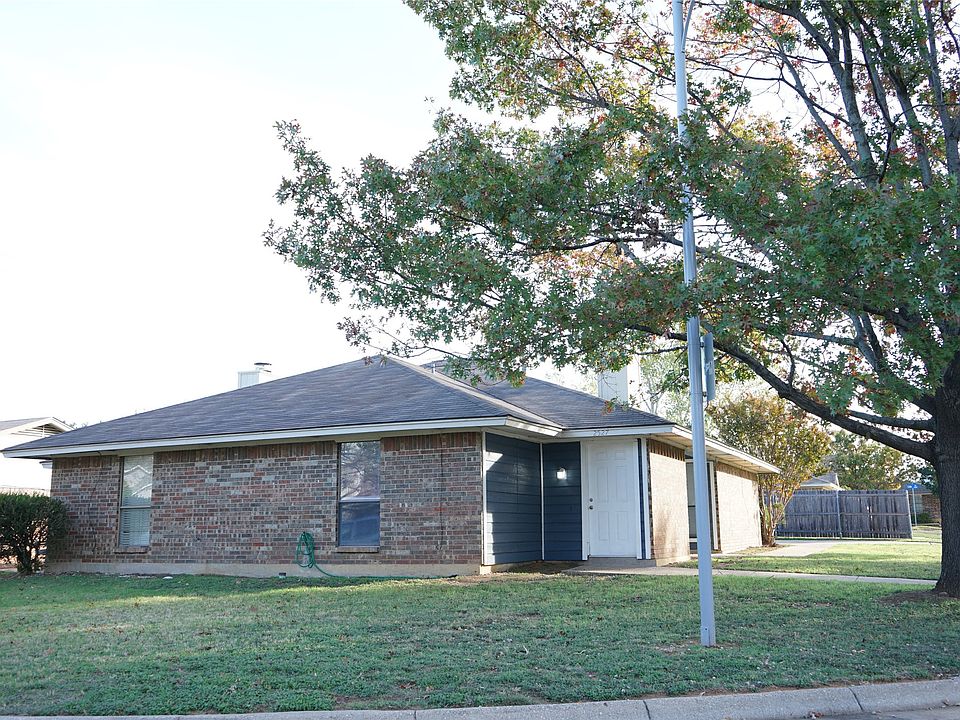 1st image of 2527 Indigo Ln #2