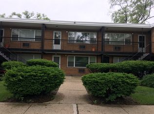 405 Austin St #12, Downers Grove, IL 60515