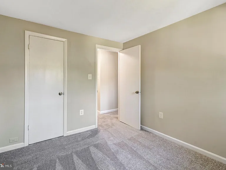 7065 Leewood Forest Dr — Photo 27