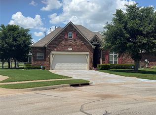 4212 N Oak Ave, Broken Arrow, OK 74012