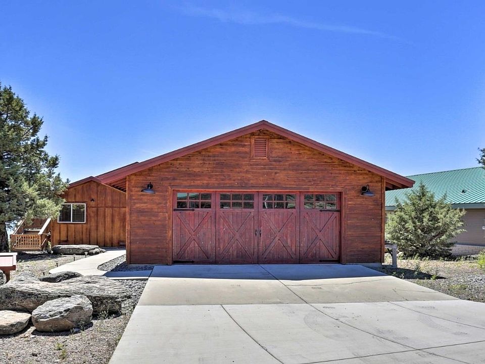 1st image of 692-500 Bengard Way