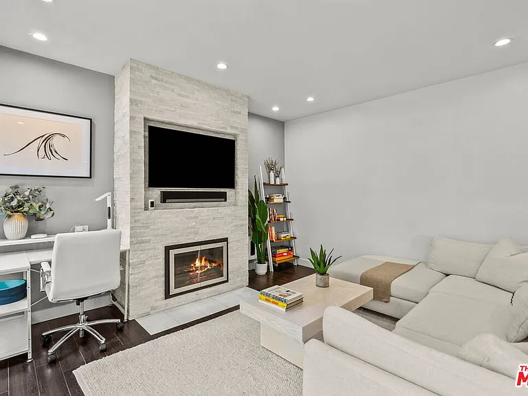 2909 Arizona Ave #15 — Photo 9