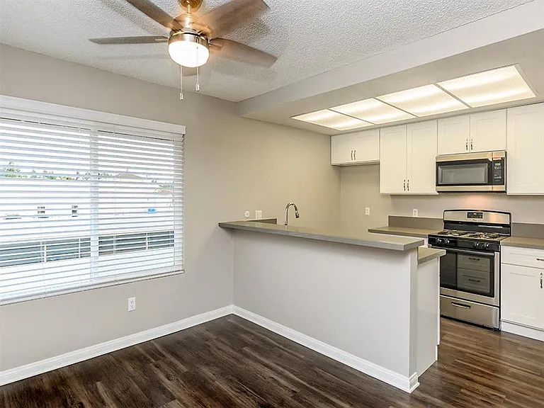 Briarwood Apartments — Photo 45