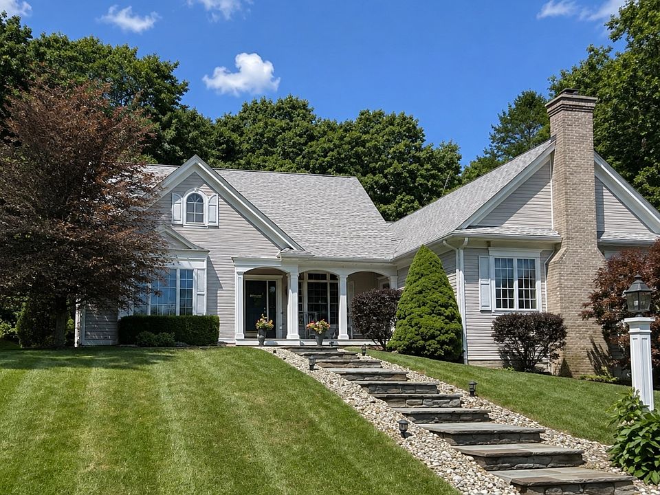 1st image of 24 Ridge Rd