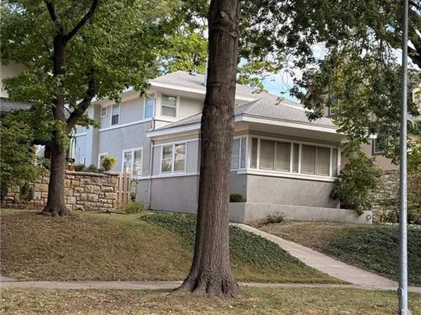 3227 Karnes Blvd, Kansas City, MO 64111