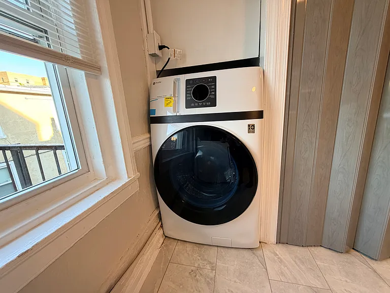 217 Northampton St #3 — Photo 12