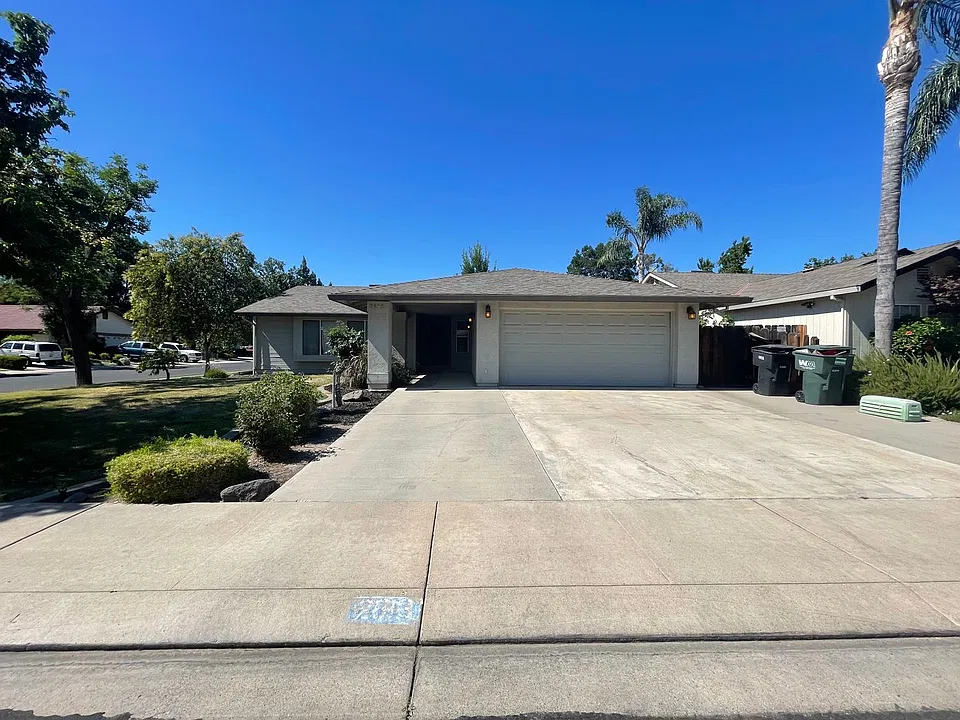 2613 Star Oak Ct