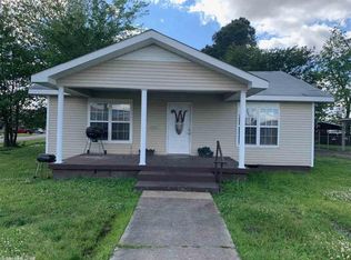 1201 Harrell St N, Wynne, AR 72396