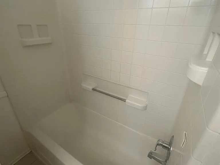 14333 La Crescenta Ave — Photo 26