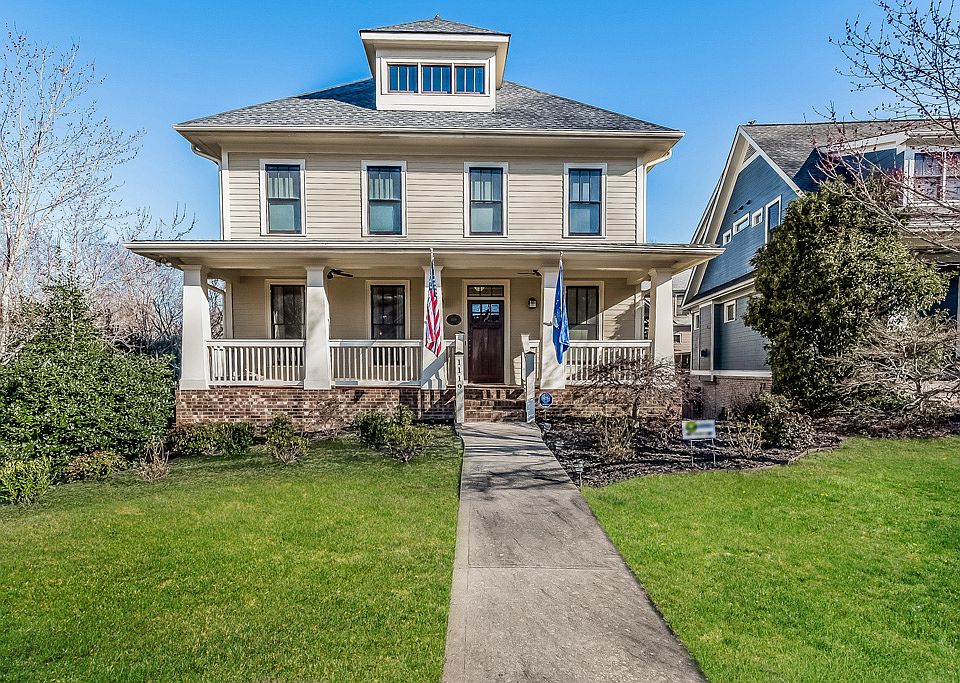 Welcome to 1119 Parkview Pl!