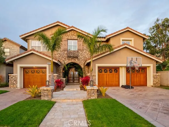 19452 Beckonridge Ln, Huntington Beach, CA 92648