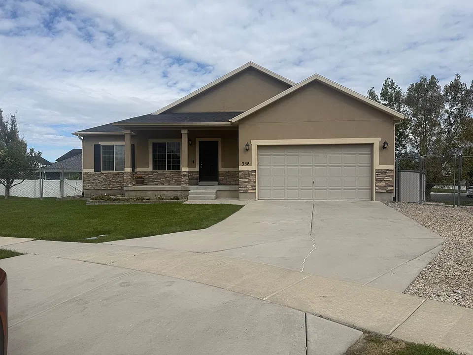 358 N Taylor Rd