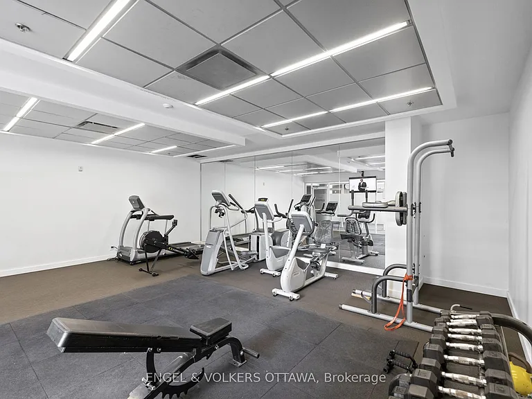 340 McLeod St #935 — Photo 36
