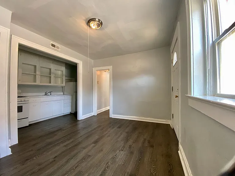 Rock Crest — Photo 19