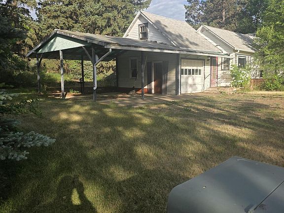 3rd image of 217 Mirror Lake Rd