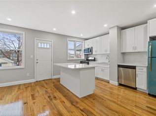 298 E 151st St, Bronx, NY 10451
