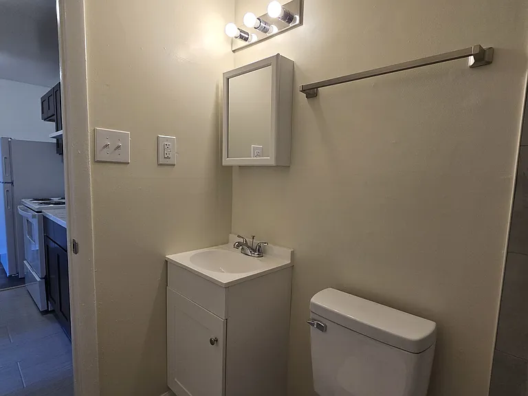 1814 Williamsburg Rd #10 — Photo 14