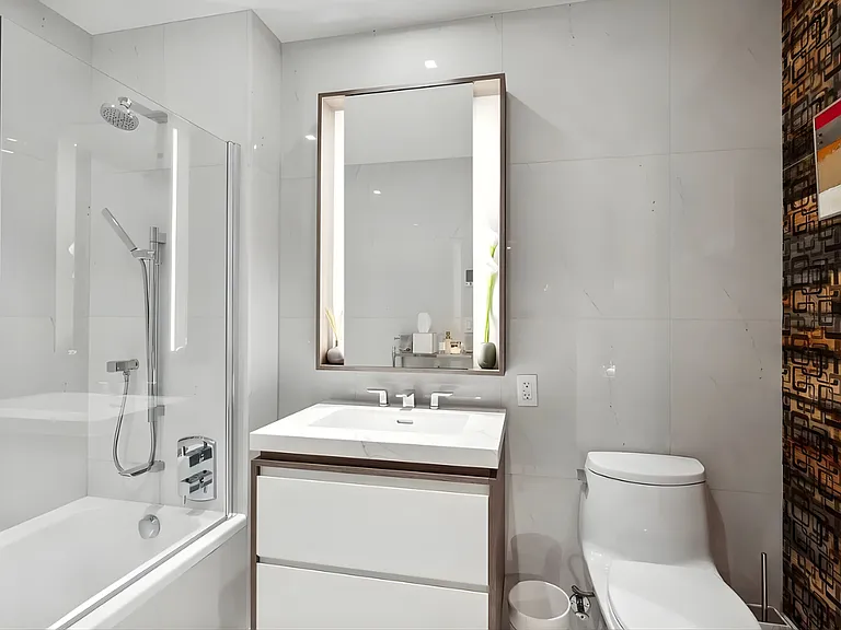 505 W 43rd St #6K — Photo 8