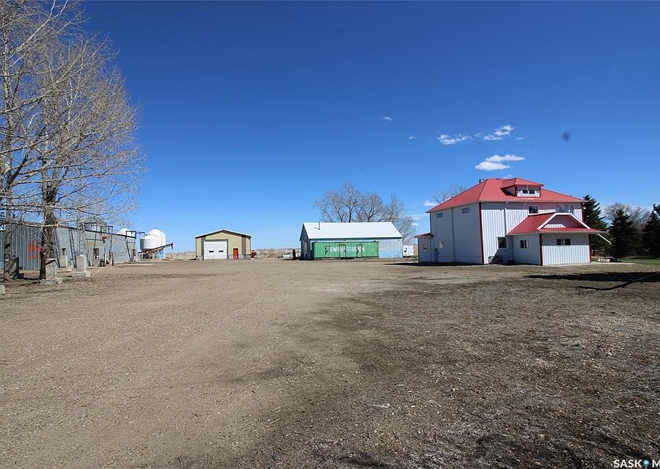 1st image of 8241 Range ROAD