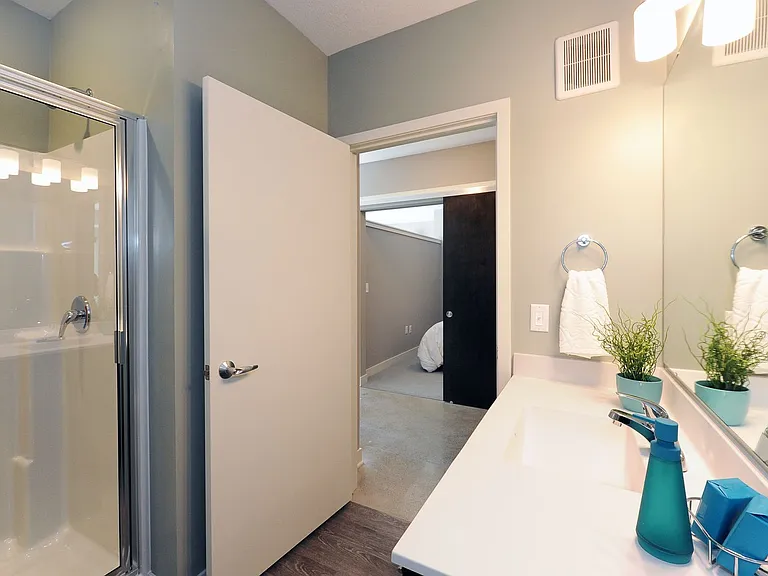 Spectrum Apartments & Townhomes — Photo 69