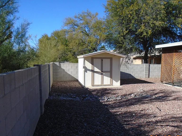 8054 S New Abbey Dr — Photo 21
