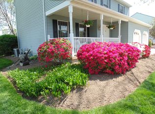 1942 E Beech Rd, Sterling, VA 20164