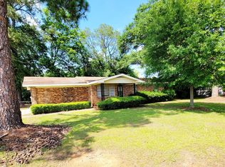 110 Gunn Rd, Centerville, GA 31028