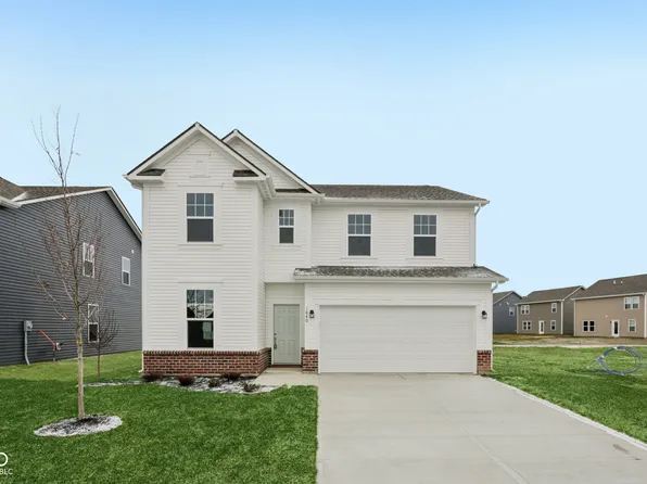 1840 Twelve Oaks Dr, Shelbyville, IN 46176