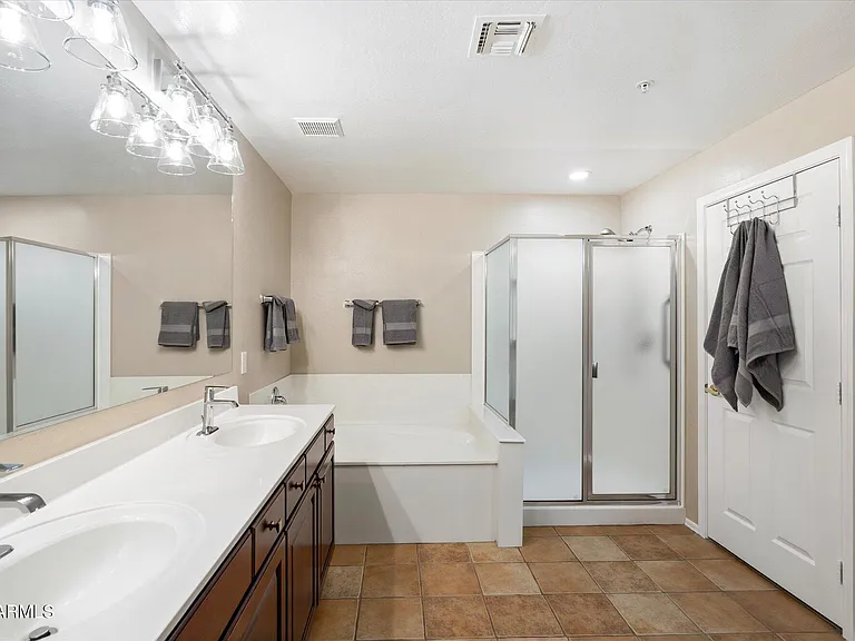 19700 N 76th St #1103 — Photo 13