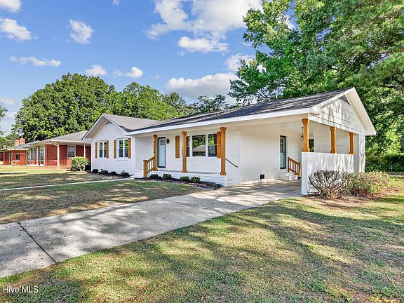 2nd image of 513 Hamilton Drive