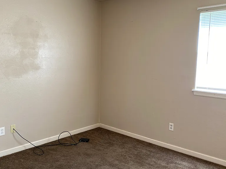 4808 Sunset Ter — Photo 17