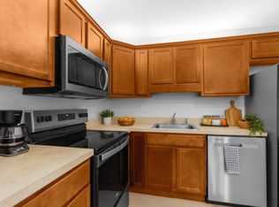 5537 Executive Dr APT C7, New Pt Richey, FL 34652