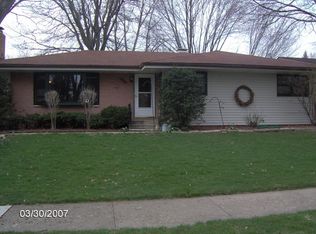 924 Putnam Dr, Lockport, IL