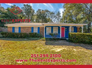 9865 E Way Dr, Semmes, AL 36575