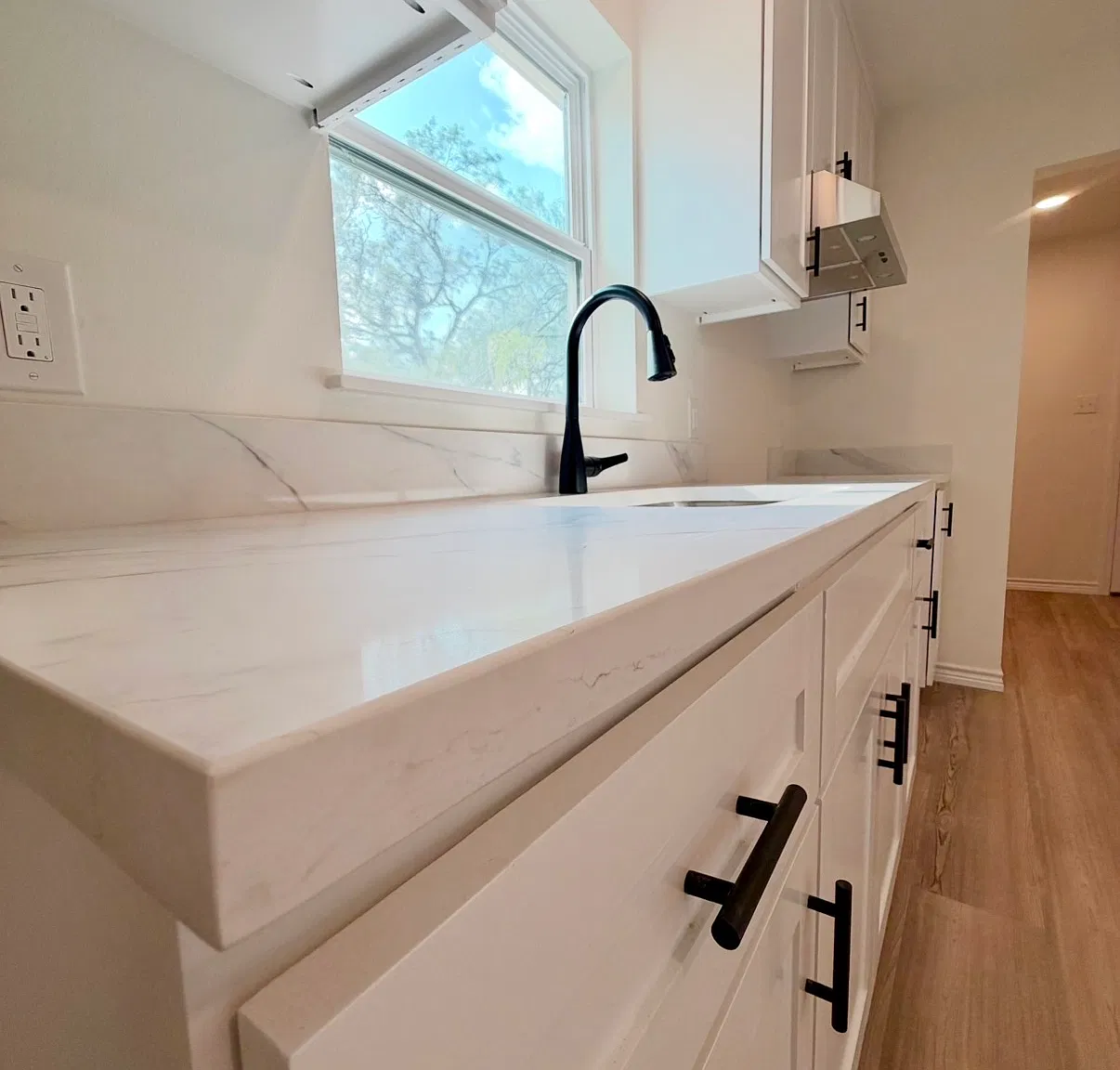 2 bed, 868 sqft, $1,125 — Photo 4