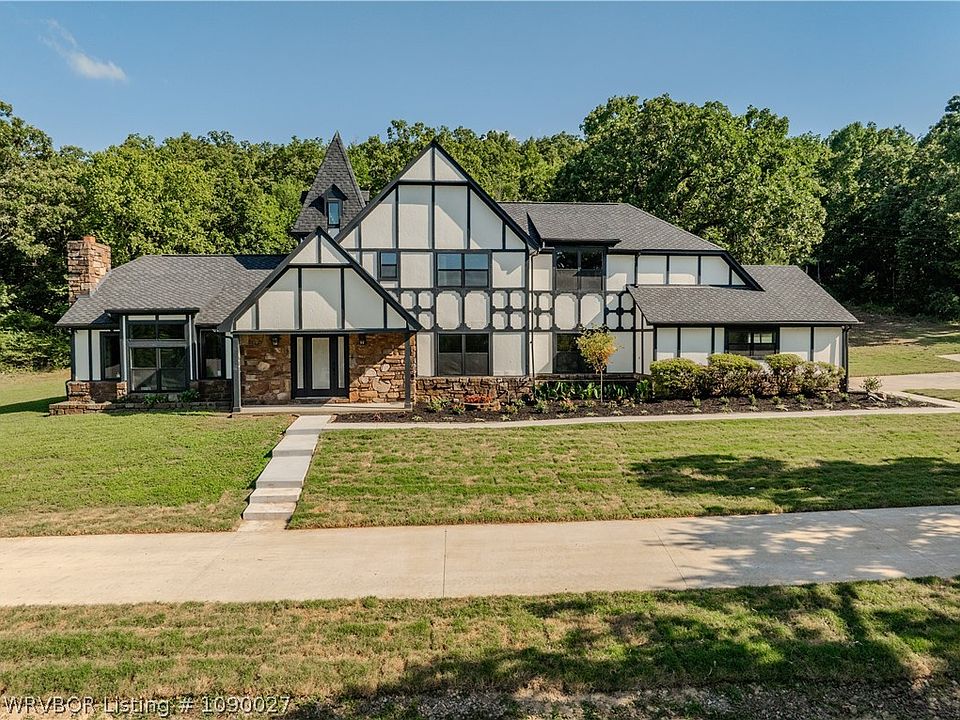1st image of 2311 Shadow Lake Dr