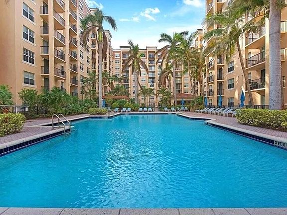 3rd image of 1805 N Flagler Drive #208