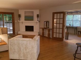 587 Forrest Dr S, Homewood, AL 35209