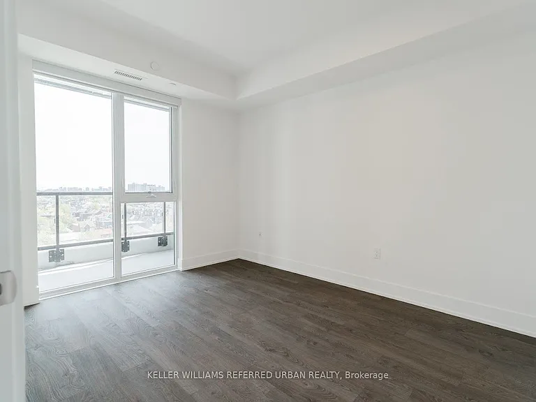 858 Dupont St #702 — Photo 9