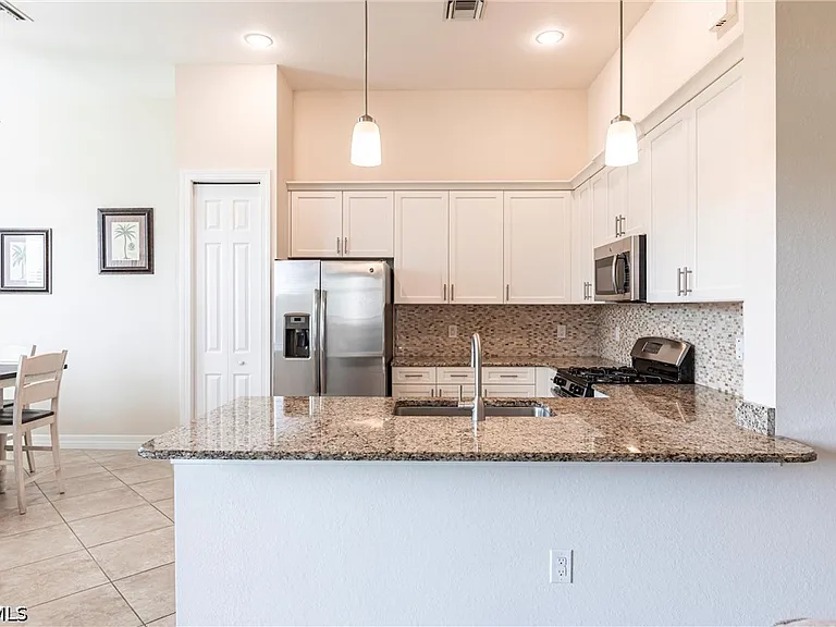 13730 Willow Haven Ct — Photo 12