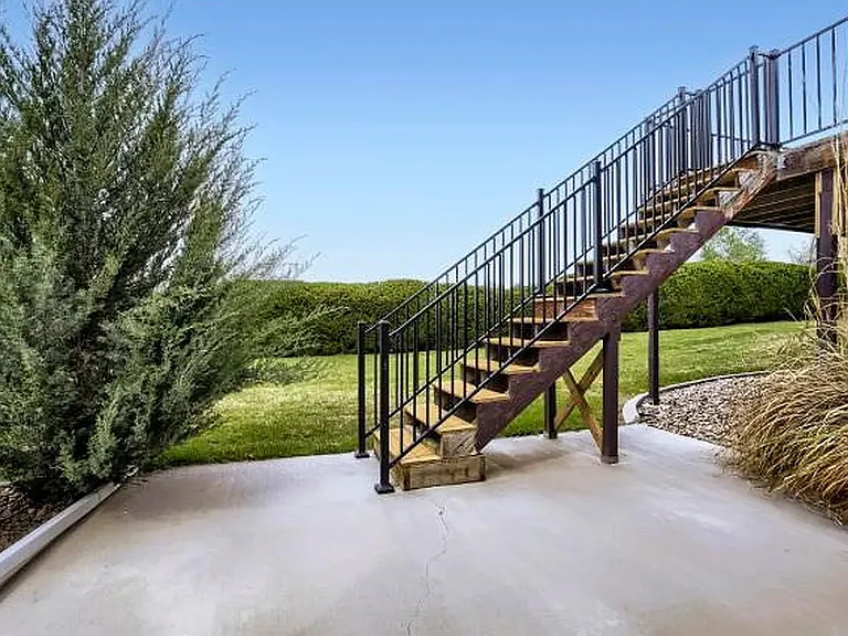 557 Trailwood Cir — Photo 21