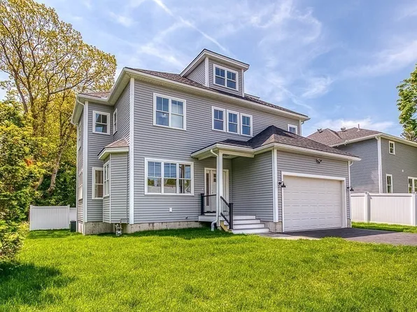 132 Jefferson St, Dedham, MA 02026