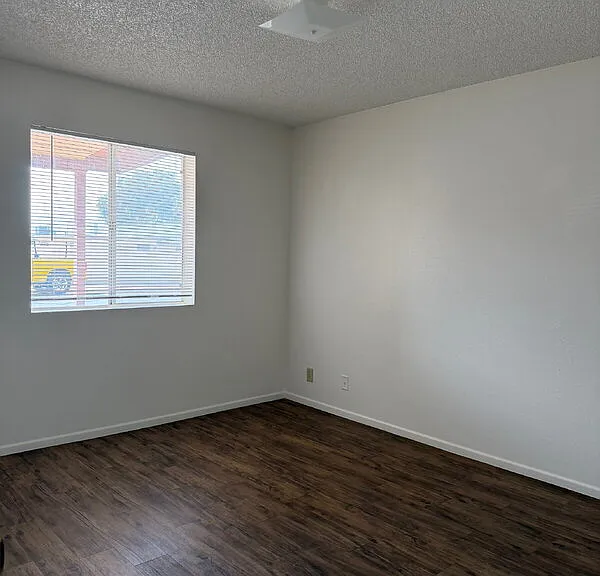 6740 E Dallas St — Photo 4