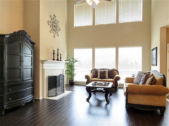 4th image of 14207 Englewood Park Ln