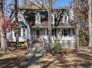 672 Olde Towne Ln, Alabaster, AL 35007