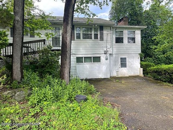2nd image of 408 Loer Ln