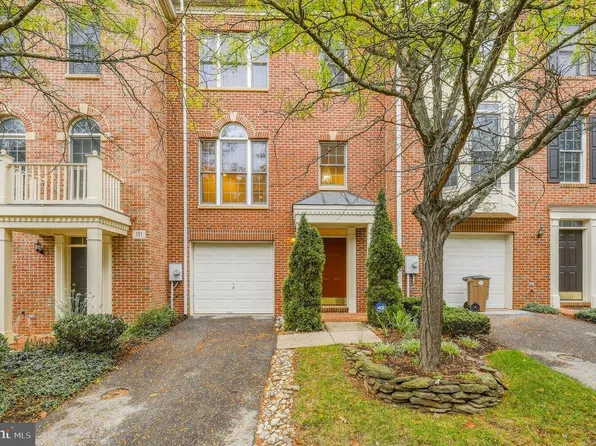 109 Wootton Oaks Ct, Rockville, MD 20852