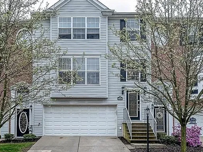 10554 Cherry Grove Ct — Photo 2